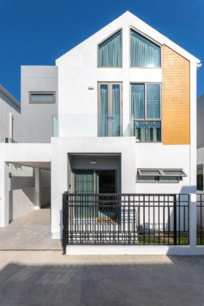 Homey Home cnx - ใกล้เซ็นทรัลเฟสติวัล